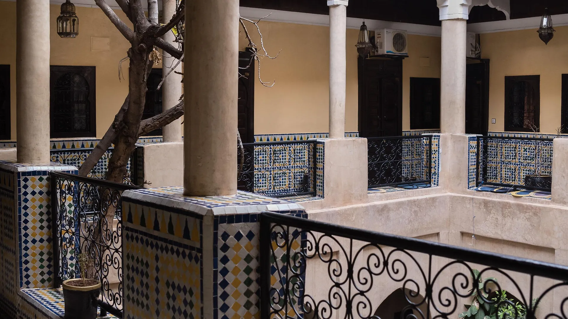 Riad Omar Marrakesh 3*,