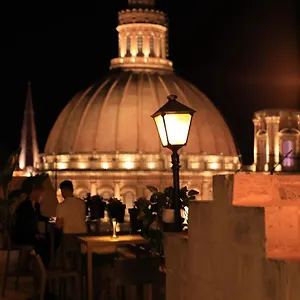 de-vilhena-boutique-hotel.qawrahotelsmalta.org/